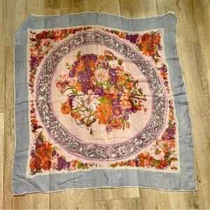 Vintage Top Hit Fashion Square Light Hand Rolled‎ Pure Silk Scarf Flowers 33”